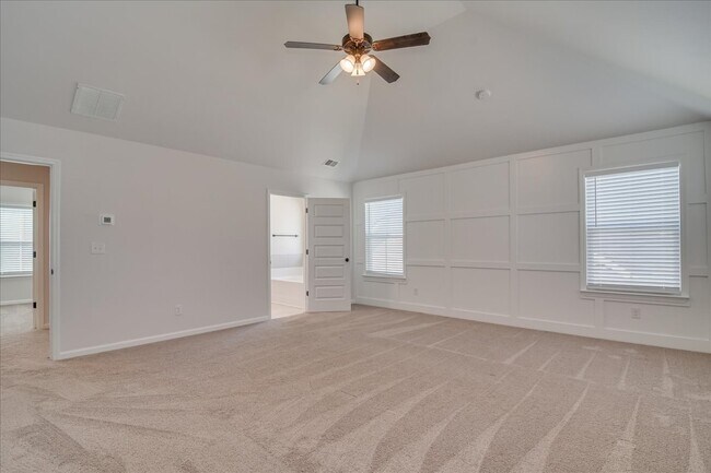 Building Photo - 528 Fermoy Ln