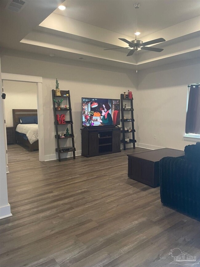 Building Photo - 5859 Sargassum Ln