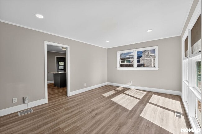 Building Photo - 4056 Whitehall Dr