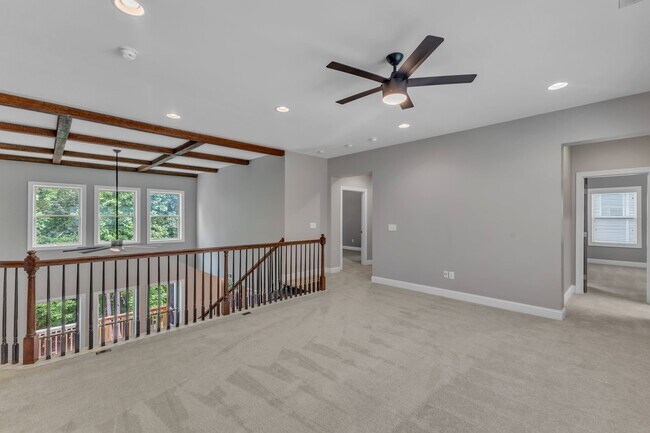 Building Photo - 8313 Henderson Rd