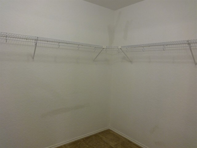 Building Photo - 6134 Brandys Farm