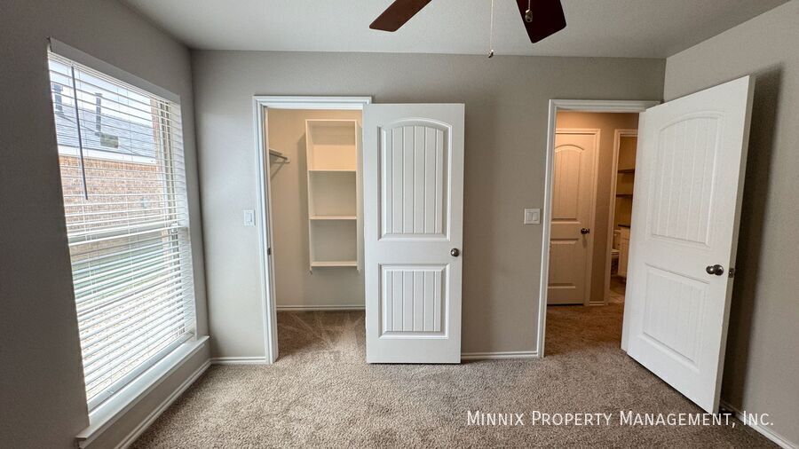 Building Photo - 7503 101st St