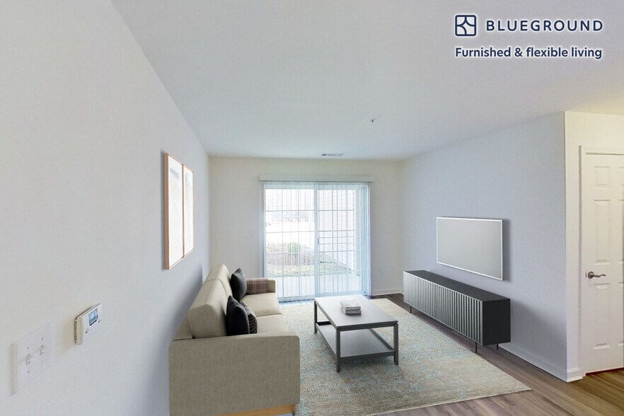 Primary Photo - 1000 Avalon Dr