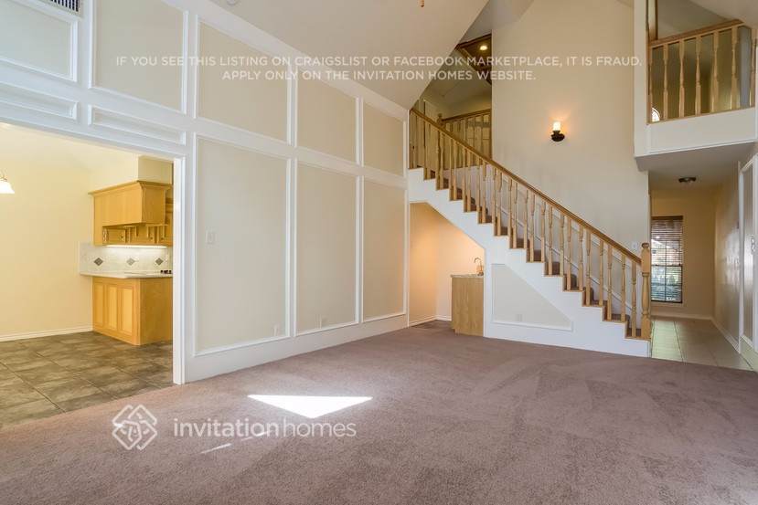 Building Photo - 17727 Sorrell Rdg Dr