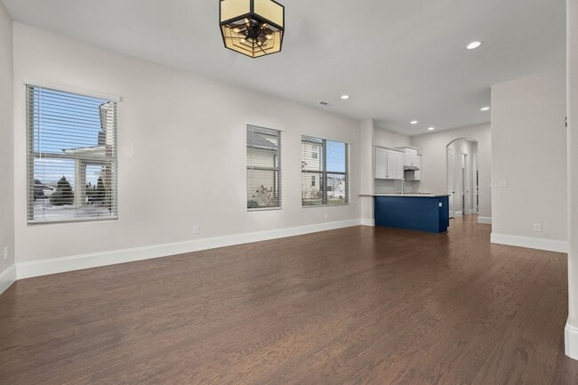 Building Photo - 3525 Darrell Dr