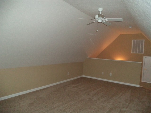 Building Photo - 1822 Hunters Hill Blvd