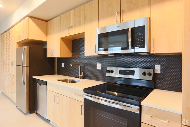 Interior Photo - Brooklyn Yard - Stylish, Green Living!