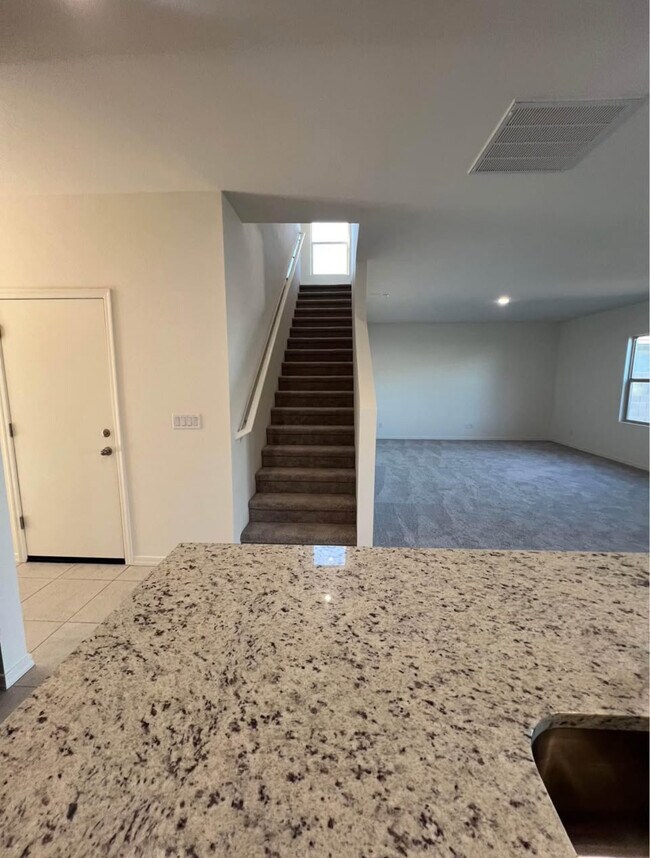 Building Photo - 3647 S 97th Ave