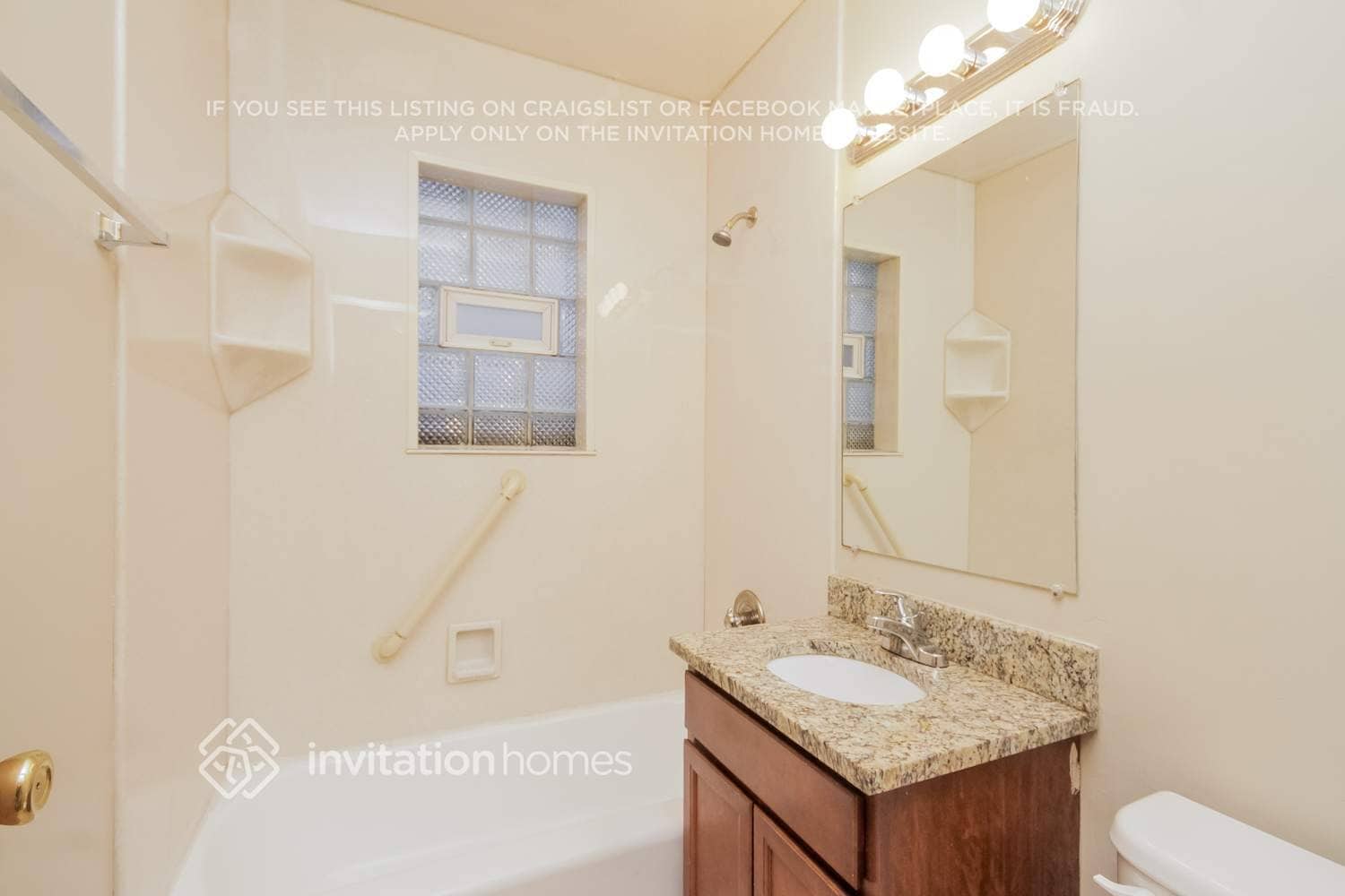 Building Photo - 129 E Central Ave