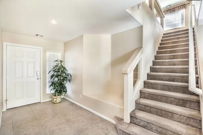 Building Photo - Two-story 4 BR & 3 BA designs offer luxuri...