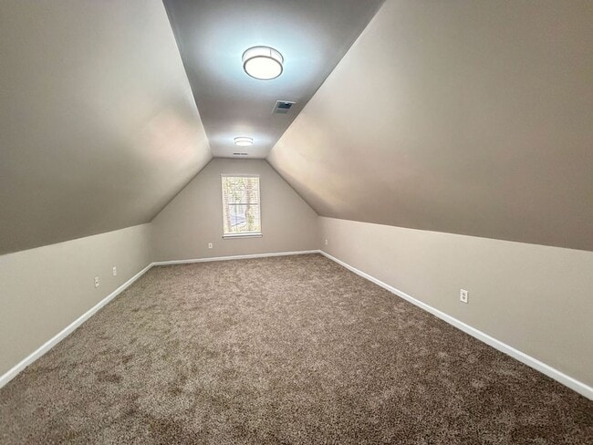 Building Photo - Available now. Beautiful, FULLY REMODELED 3 BR/2.5 BA Home in Tanner Plantation!