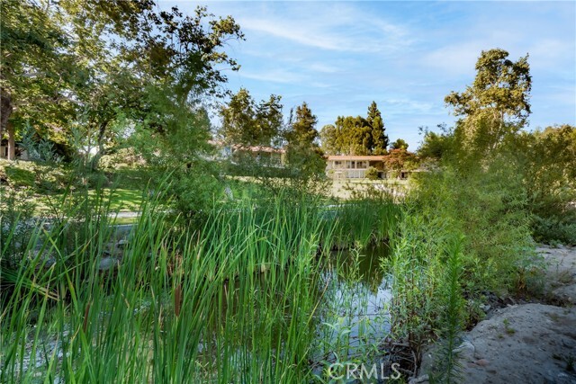Building Photo - 2404 Via Mariposa W