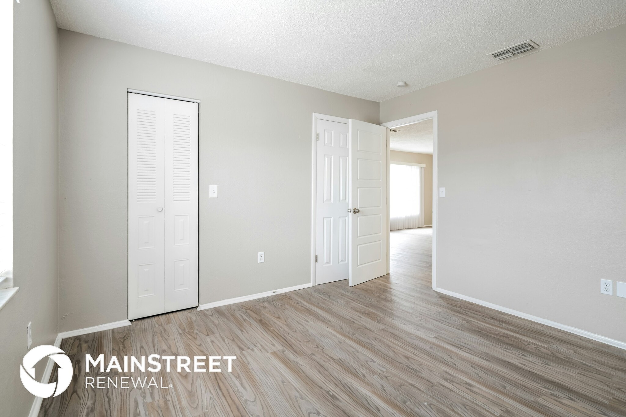 Building Photo - 13239 Asbury St