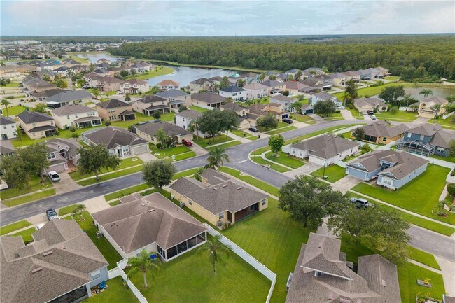 Building Photo - 3576 Maple Ridge Loop