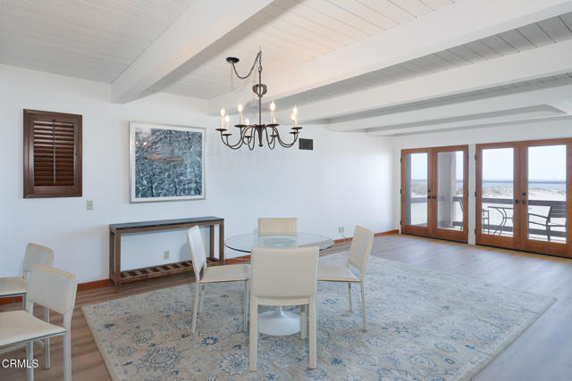 Building Photo - 3265 Ocean Dr