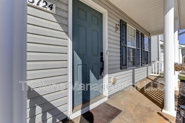 Building Photo - 5724 Henderson Oaks Dr