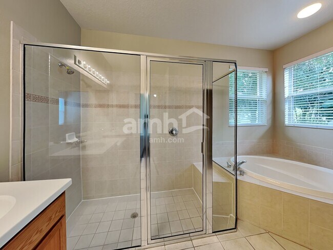 Building Photo - 6626 Rock Bridge Ln