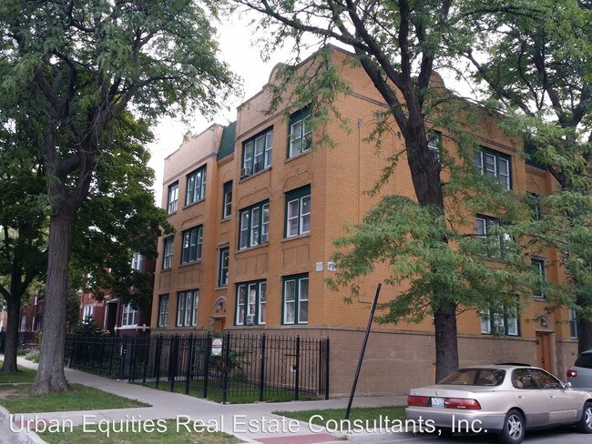 Primary Photo - 225 W Wacker Dr
