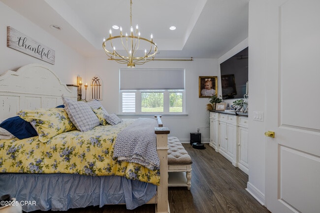 Building Photo - 8400 Dockside Pl