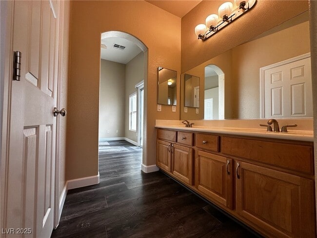 Building Photo - 9125 Fish Tail Ave