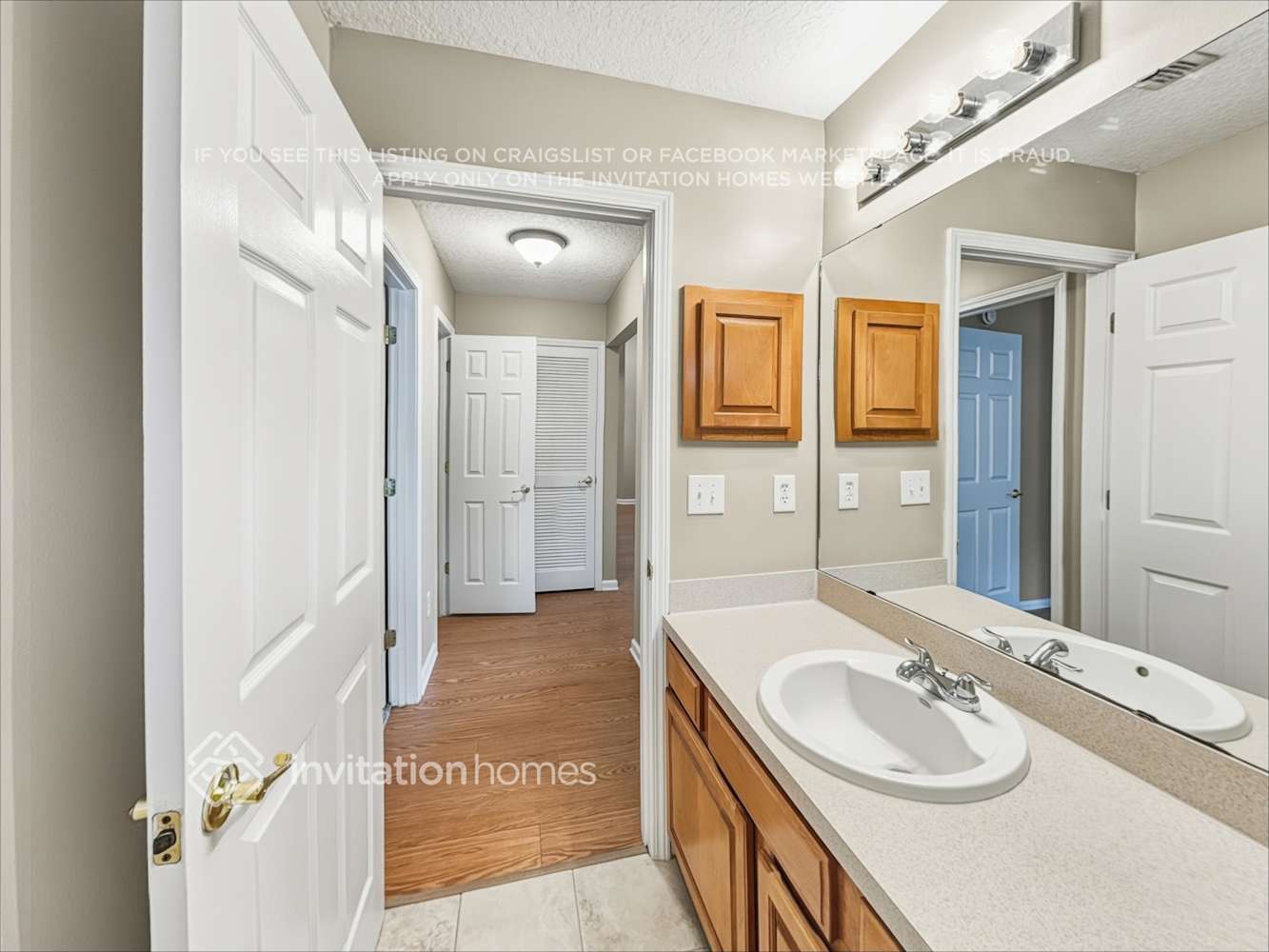 Building Photo - 521 Sparrow Branch Cir