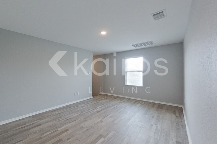 Building Photo - 2939 Ruby Crossing