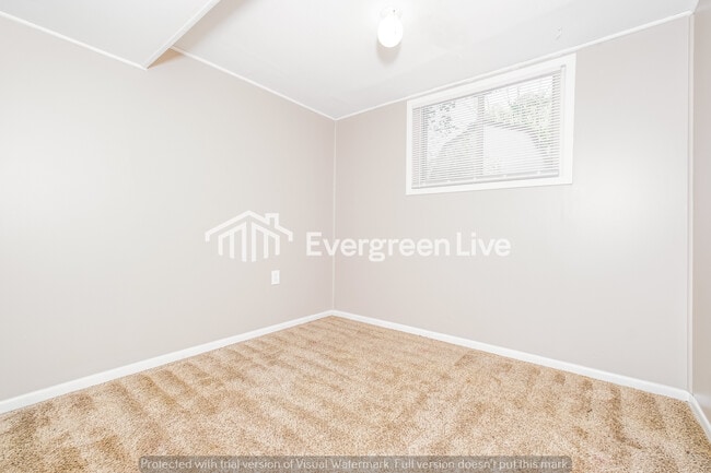 Building Photo - 3594 Rockledge Dr