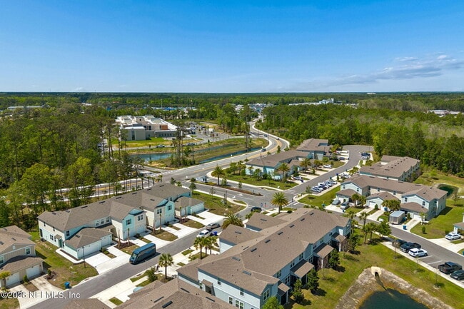 Building Photo - 49 Pasadena Dr