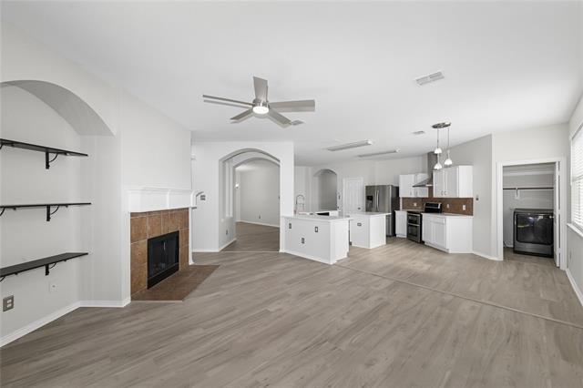 Building Photo - 5712 Eureka Bend