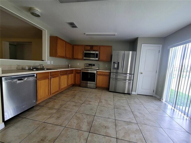 Building Photo - 13167 Oulton Cir