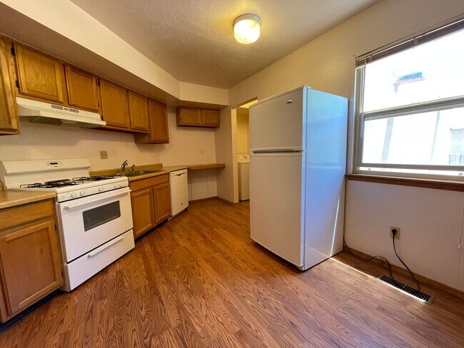 Building Photo - 274 Garver Ln