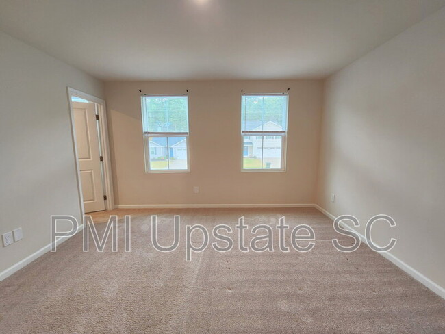 Building Photo - 236 Lily Park Way