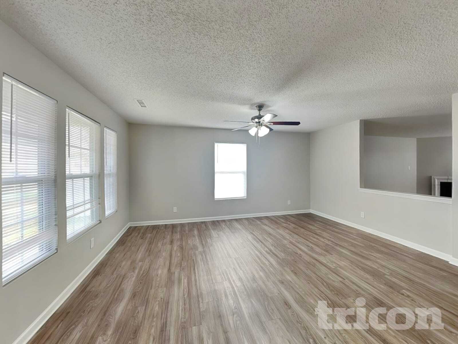 Building Photo - 6210 Robur Ct