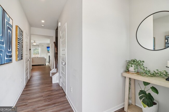 Building Photo - 3890 Clarington Dr