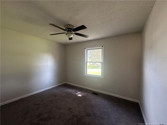 Building Photo - 707 Zircon Ct