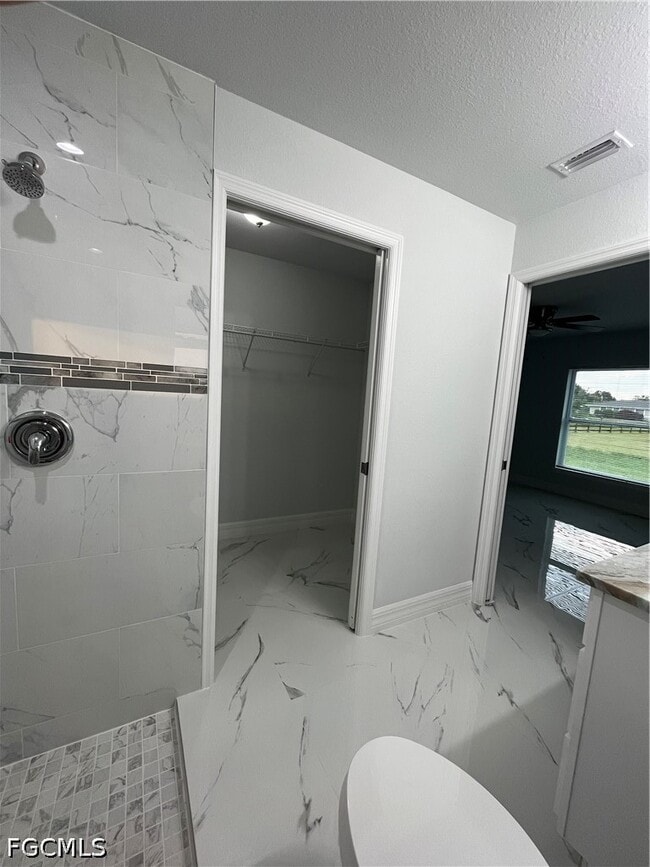 Building Photo - 4110 19th St SW