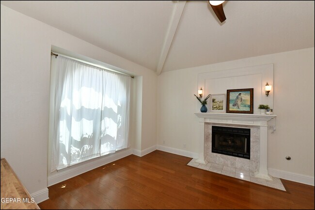 Building Photo - 1857 Ralph Janes Pl