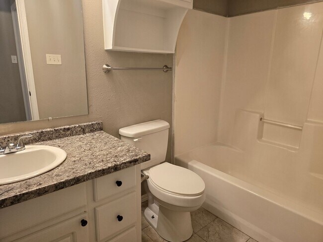 Building Photo - Updated and available now!