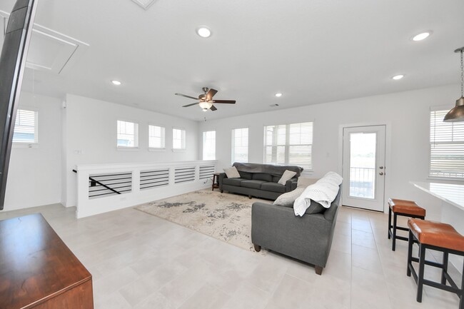 Building Photo - 7655 Jerrara Hts Ln