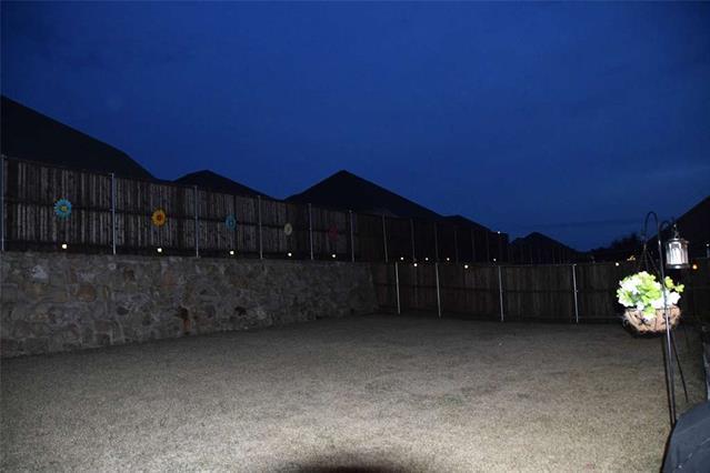 Building Photo - 414 Parkford Dr