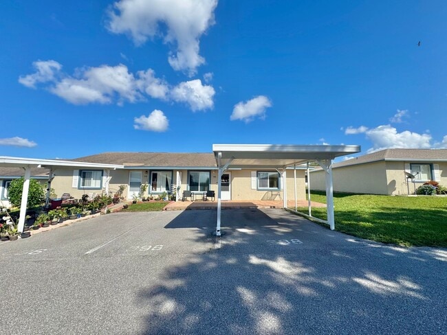 Building Photo - Winter Ridge Condo - Lake Views of Lake Co...