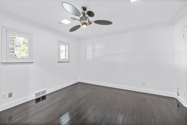 Building Photo - 7629 Spring Valley Rd