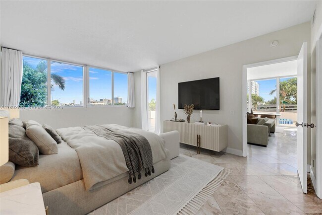 Building Photo - 7929 West Dr