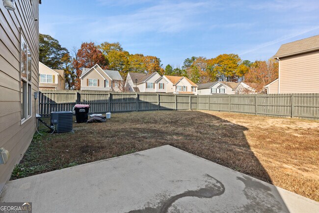 Building Photo - 5884 Little River Rd