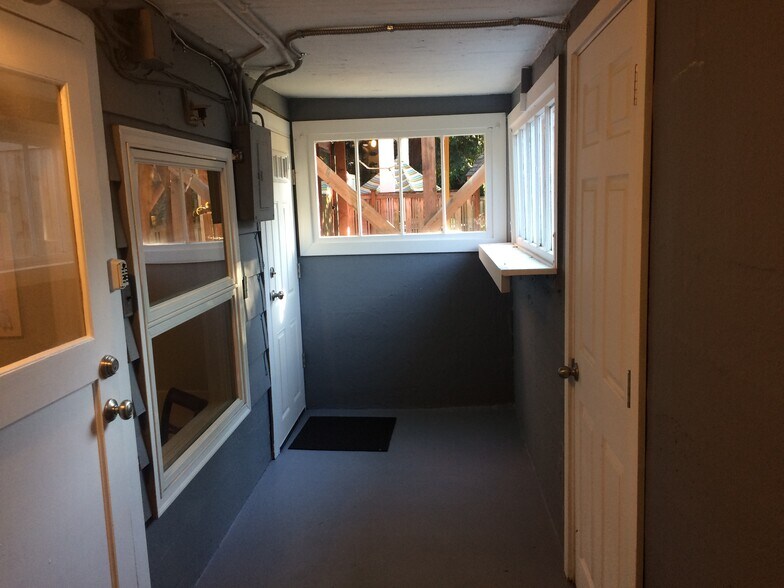 Mudroom and Main Entrance - 3913 Densmore Ave N