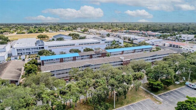 Building Photo - 3755 S School Ave