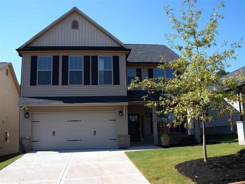 Building Photo - 1023 Edenbrooke Cir