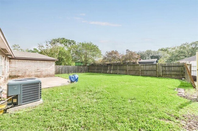 Building Photo - 5339 Castlecreek Ln