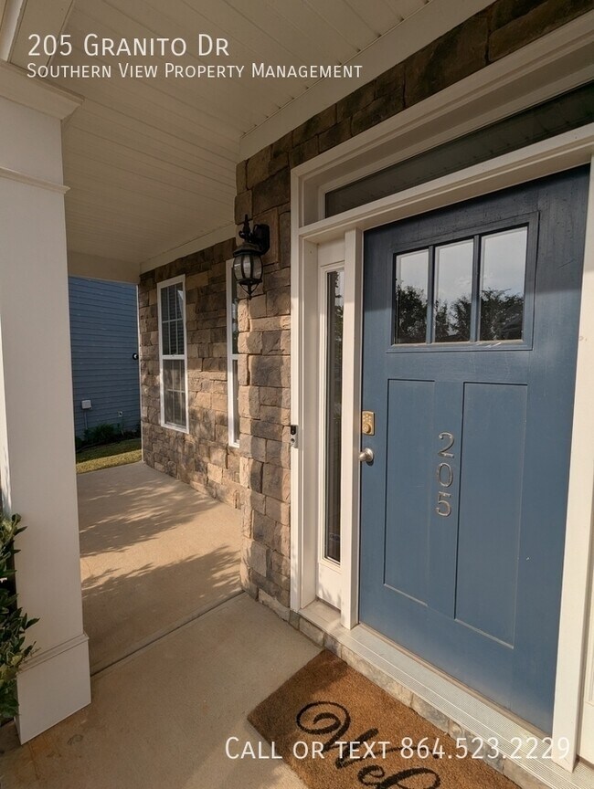 Building Photo - 205 Granito Dr