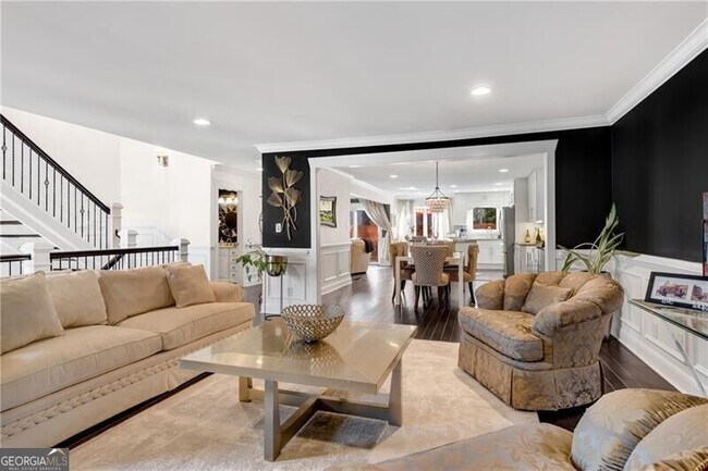 Building Photo - 54 Basswood Cir NE